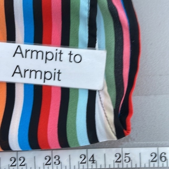 Torrid Top Blouse Quarter Zip Short Sleeves Colorful Stripes Pink Blue Size 12 - Picture 12 of 12